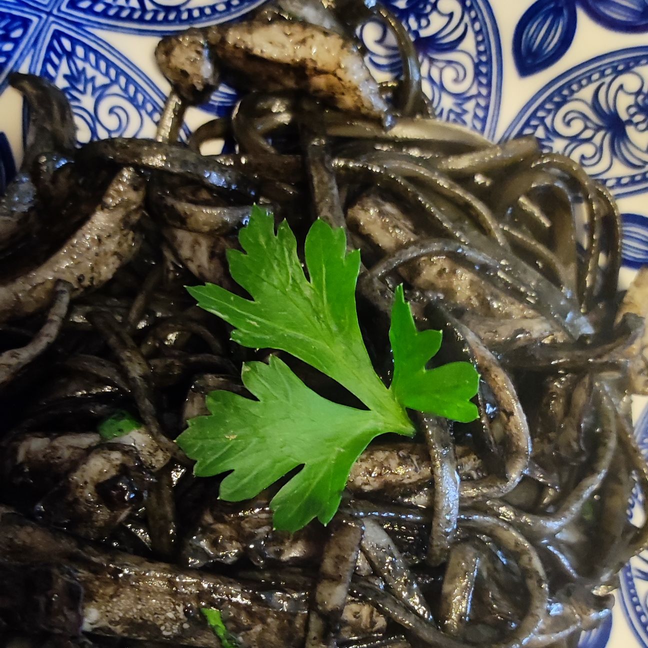 Linguine al nero di seppia