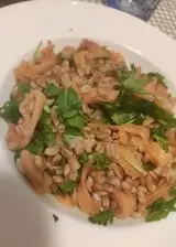 Ricetta Insalata di farro, rucola, salmone affumicato e limone