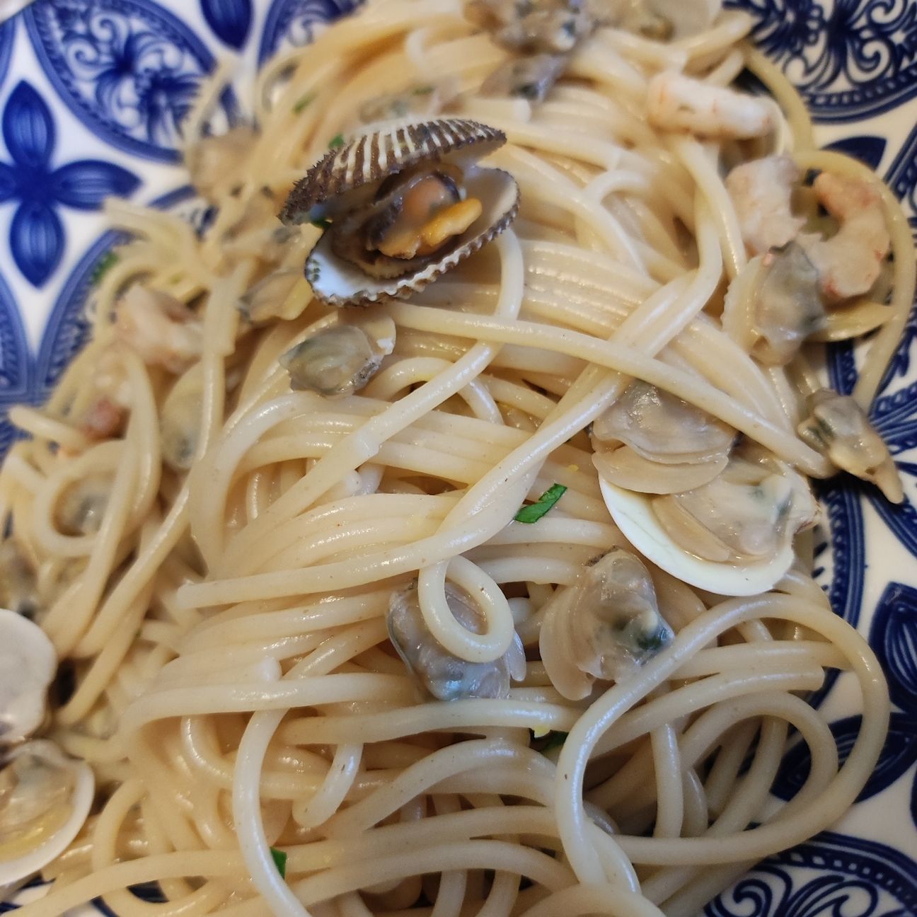 Spaghetti di farro cremosi alle vongole