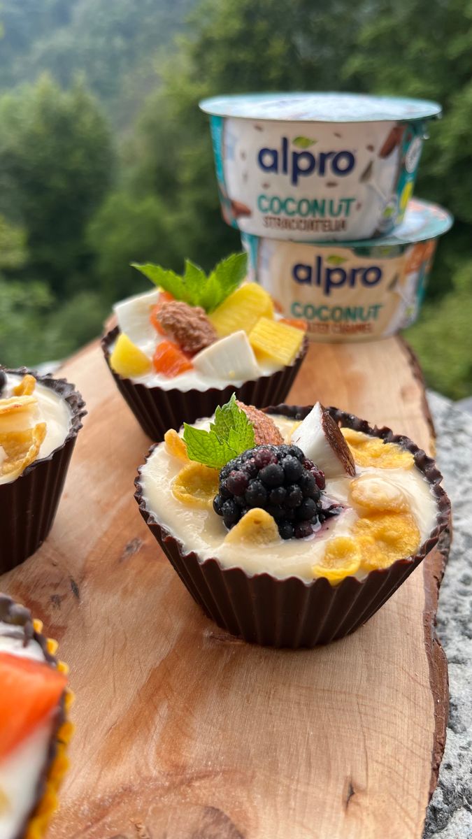 Pirottini di cioccolato fondente con alternativa vegetale allo yogurt