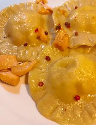 Ricetta Ravioli senza glutine con ripieno di salmone, philadelphia e lime di giadaconti