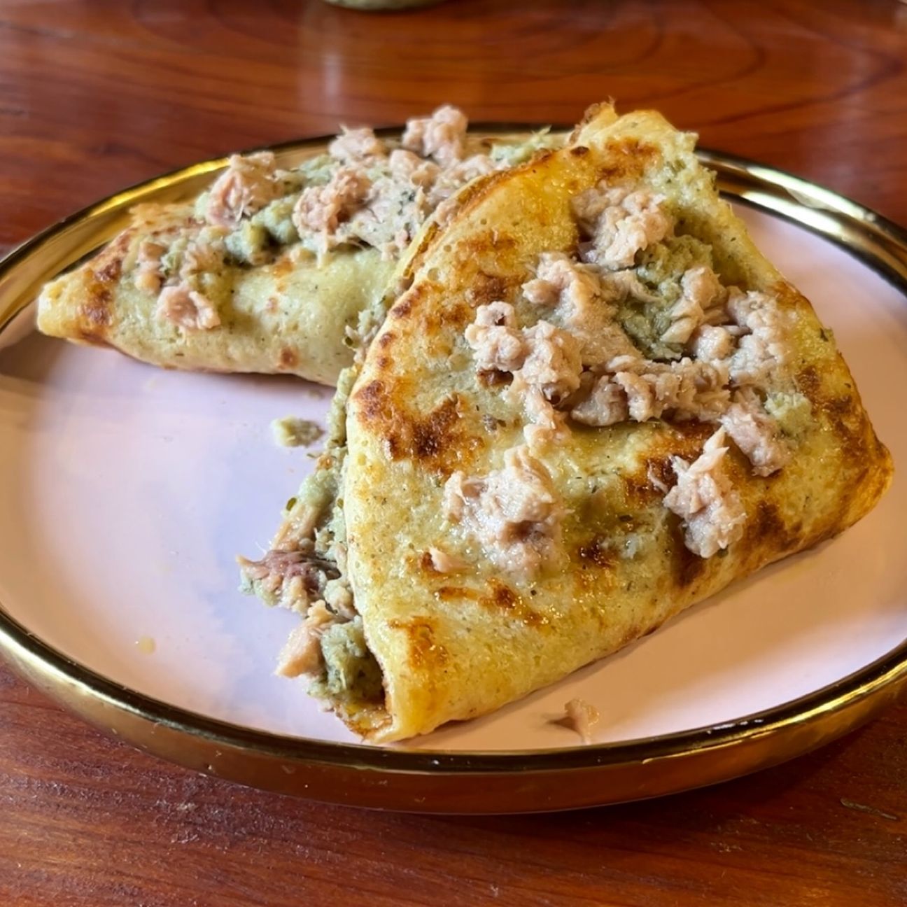 Crespelle con crema di carciofi e tonno