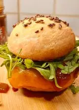 Ricetta Hamburger senza glutine con salsa di cipolle caramellate