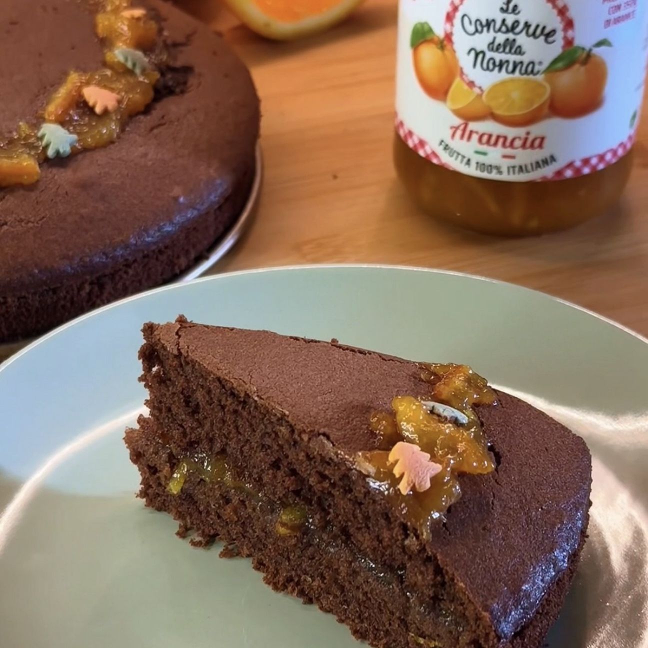 Torta al cacao con marmellata di arancia