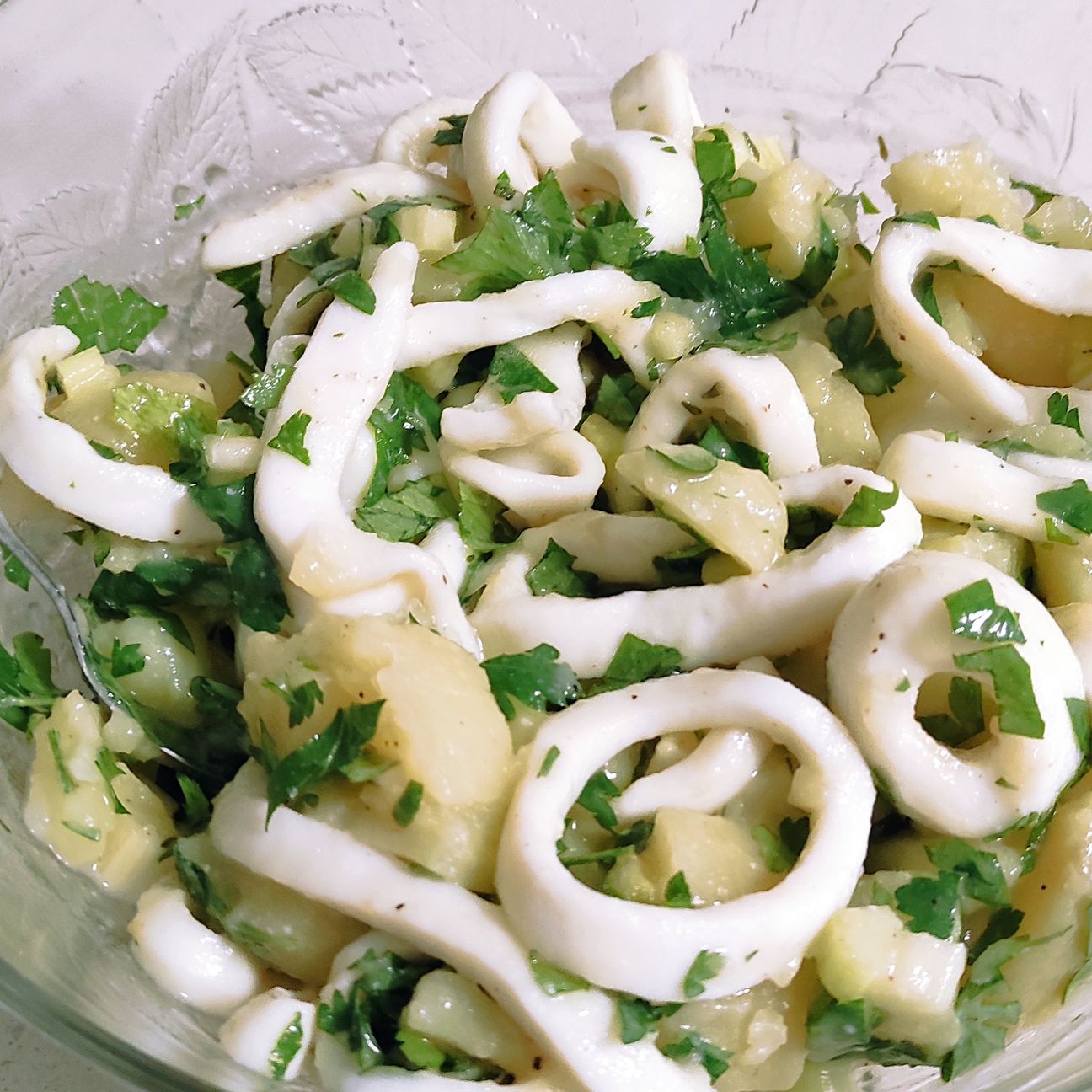 Insalata con anelli di totano