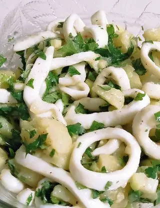 Ricetta Insalata con anelli di totano di rusyaivanya