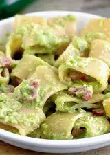 Ricetta pasta zucchine e speck