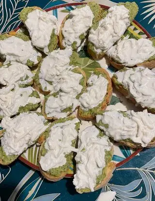 Ricetta bruschette crema al basilico e stracciatella di re1234