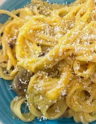 Ricetta spaghetti alla crema di patate, zafferano e salsiccia di re1234