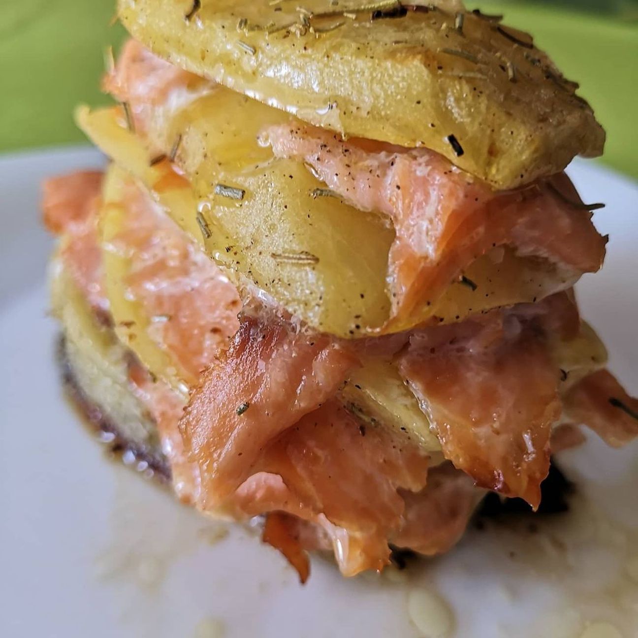 MILLEFOGLIE DI PATATE E SALMONE 🥔🐟