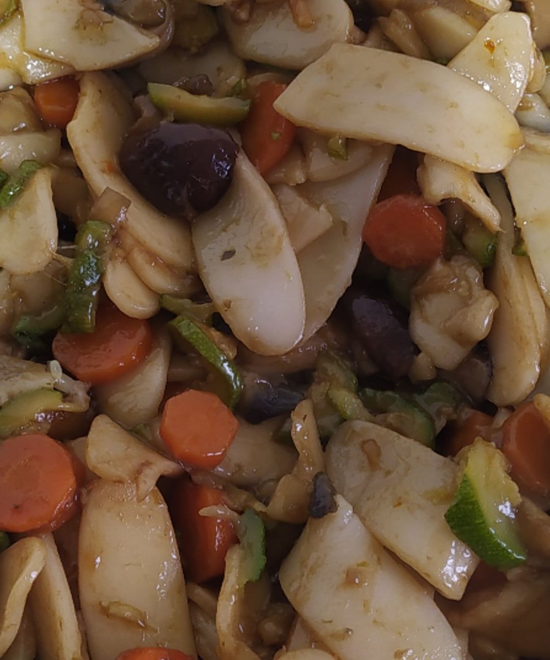Gnocchi di riso con verdure e funghi