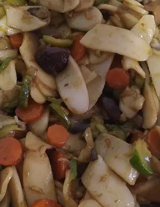 Ricetta Gnocchi di riso con verdure e funghi di marghe7