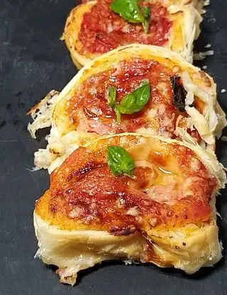 Ricetta Finte pizzettine al pomodoro di manufood