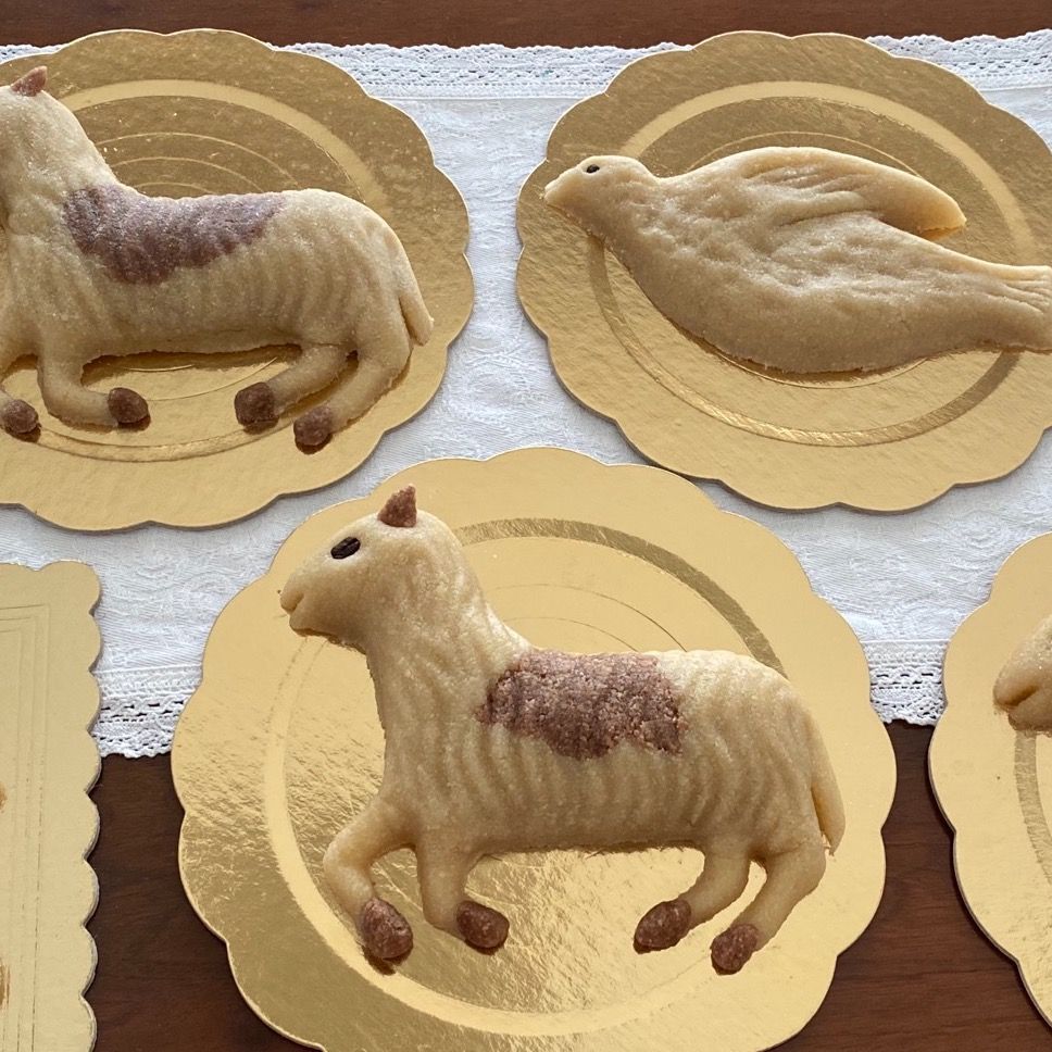 Agnellino di Pasta di Mandorle