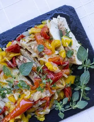 Ricetta Tagliata di petto di pollo ai peperoni in agrodolce di deliziosatradizione