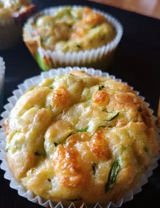 Ricetta Muffin con zucchine dal cuore filante di deliziosatradizione