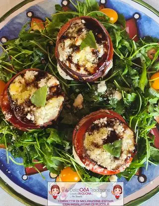 Ricetta TORRETTA DI MELANZANE ESTIVE CON INSALATINA DI RUCOLA di deliziosatradizione