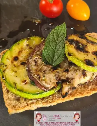 Ricetta ZUCCHINE E MELANZANE COL SALMORIGLIO SICILIANO di deliziosatradizione