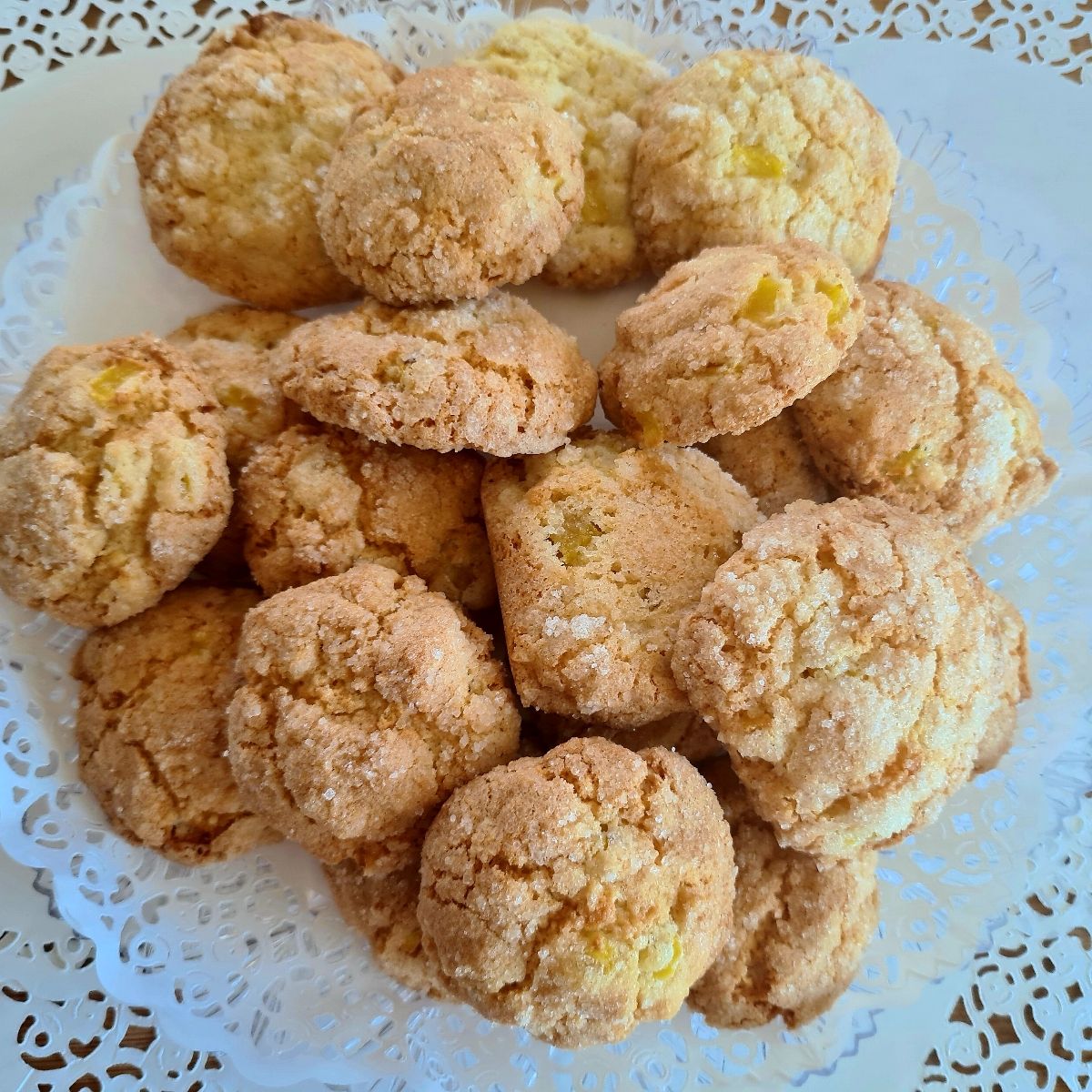 Biscotti morbidi con pesche