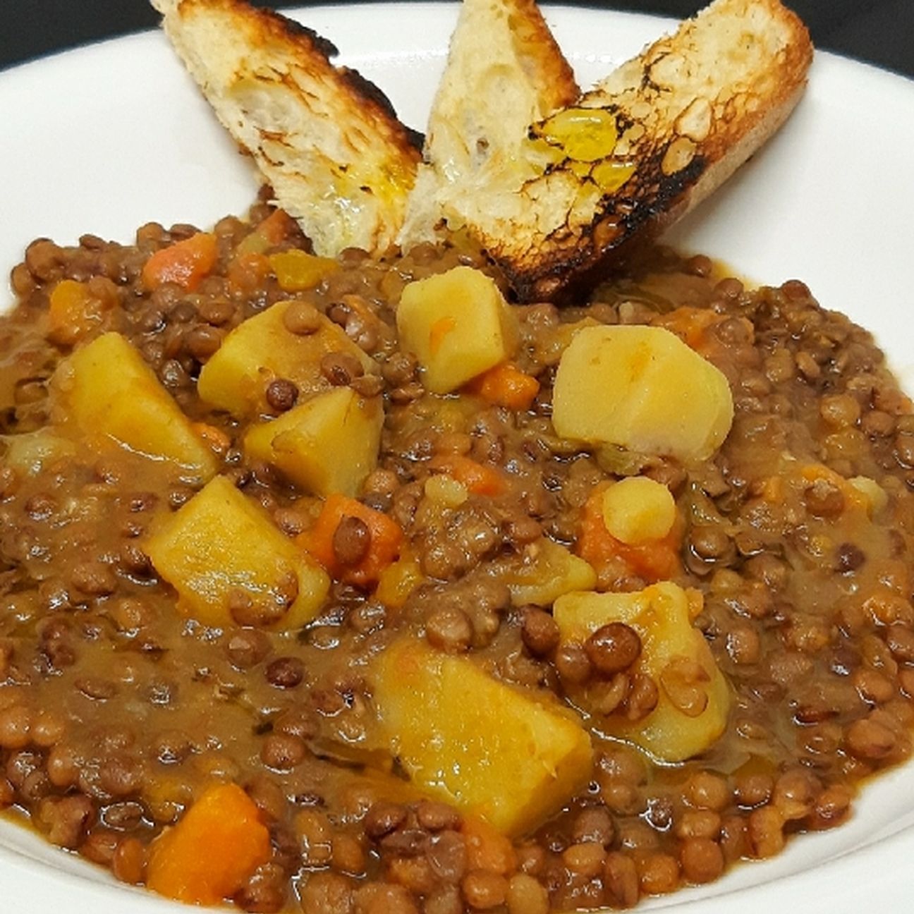 Zuppa lenticchie patate e zucca
