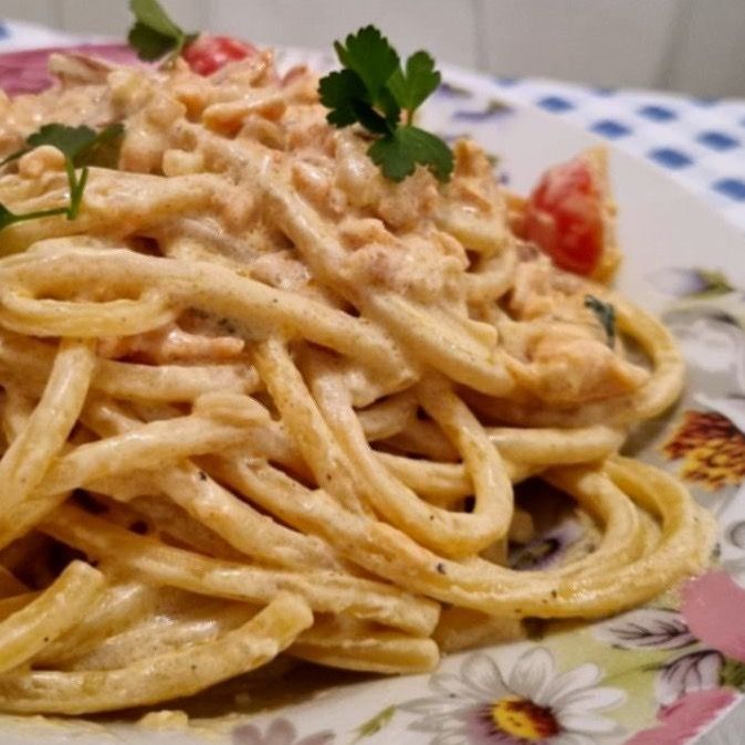 Pasta cremosa al salmone.