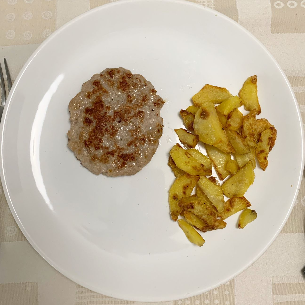 Hamburger e patatine