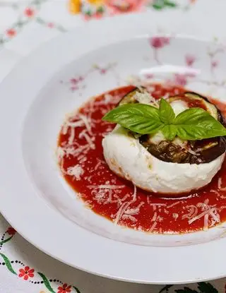 Ricetta Mozzarella ripiena di melanzane  alla parmigiana di denise