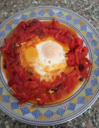 Ricetta Uova cotte nei peperoni di Che_mangiamo_oggi