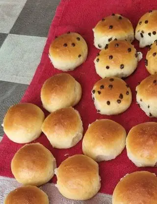 Ricetta Panini al latte,semplici e al cioccolato di graziella31