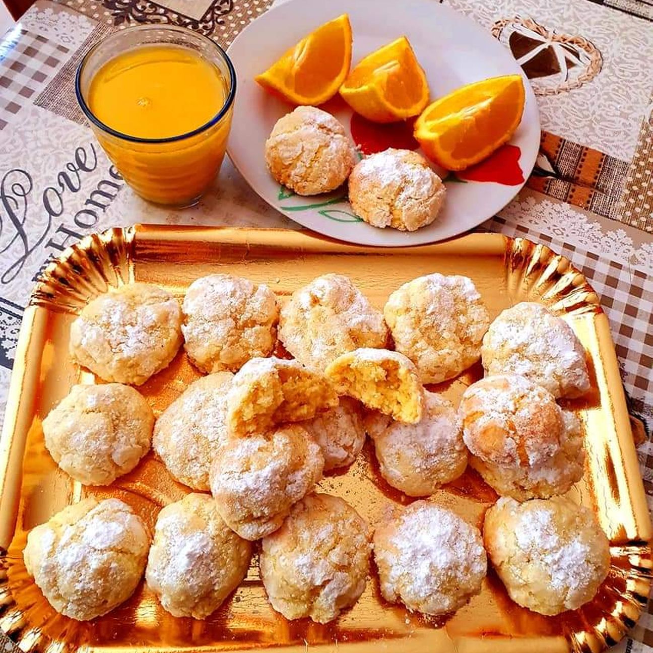 Biscotti morbidi all'arancia