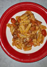 Ricetta Cavatelli con Salsiccia, Pomodorini e Pecorino Romano