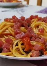 Ricetta Spaghetti quadrati con tartare di tonno