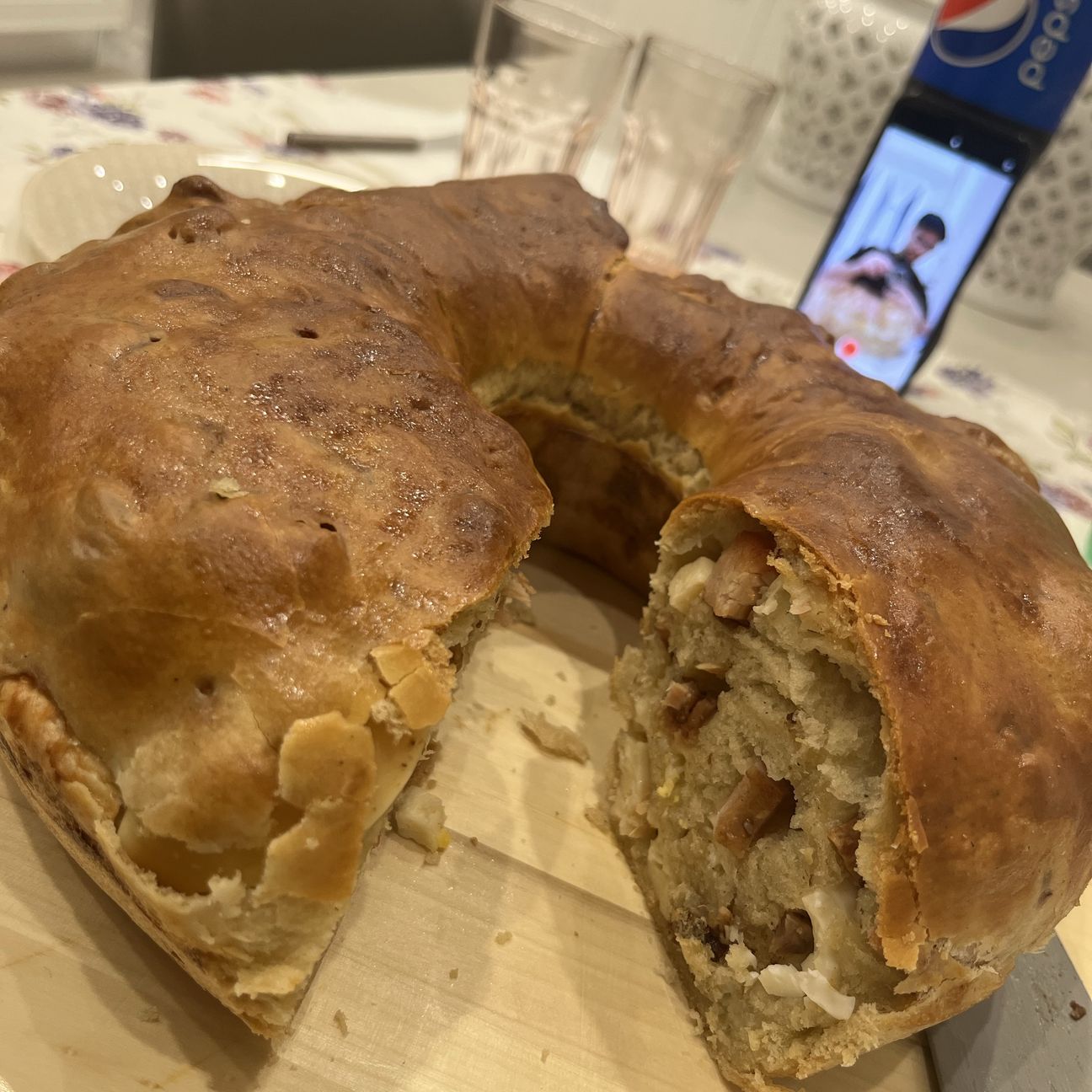 Casatiello napoletano