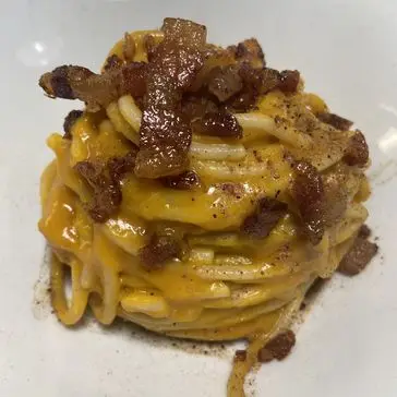 Ricetta Spaghetti con crema di zucca e guanciale croccante di mastroiacovod