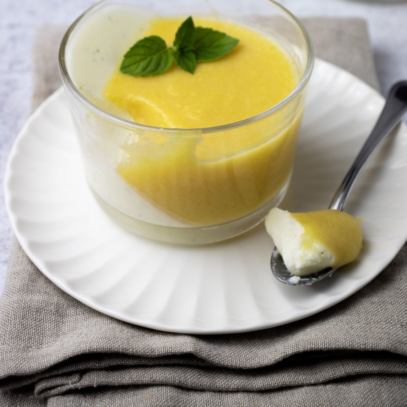 PANNA COTTA CON MOUSSE DI PESCHE