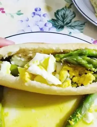 Ricetta Panino con asparagi e uovo strapazzato di Love_food_puglia_italy