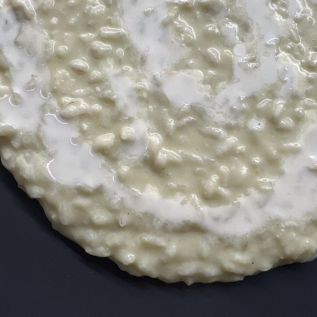 Risotto Umami, burro alici, broccolo romanesco e pecorino