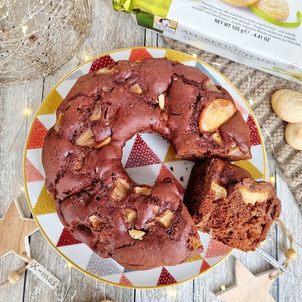 Torta pere e cioccolato con amaretti senza glutine