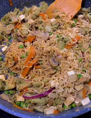 Ricetta Noodles con tofu e verdure di stagione di monidipastafrolla