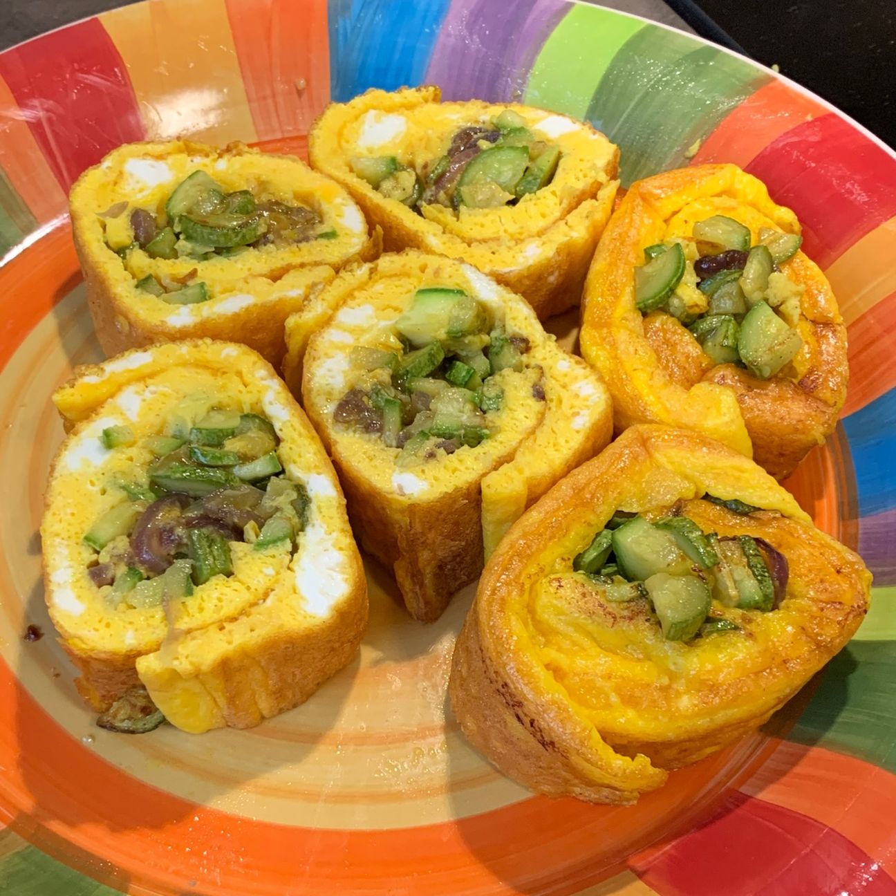 Rotolini di frittata di zucchine