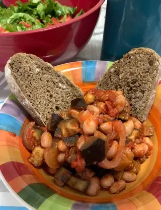 Ricetta Melanzane e fagioli al sugo di pomodoro di monidipastafrolla