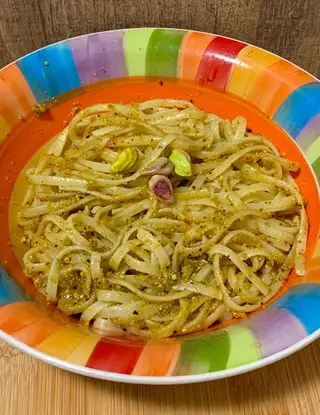 Ricetta Linguine al pesto di pistacchi di monidipastafrolla