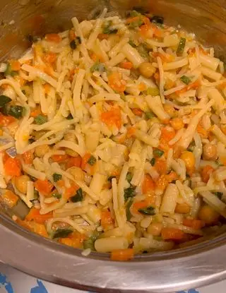 Ricetta Pasta e ceci con zucchine e carote di monidipastafrolla