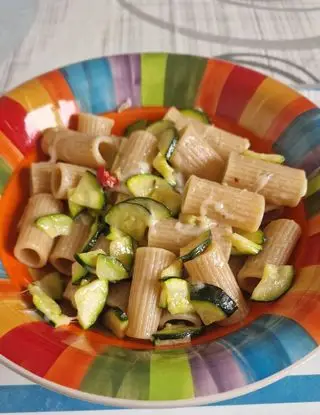 Ricetta Pasta filante alle zucchine di monidipastafrolla