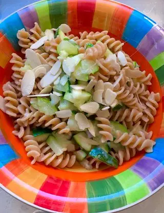 Ricetta Pasta con zucchine, mandorle e boscatella di monidipastafrolla