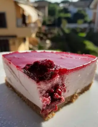 Ricetta Cheesecake ribes e lamponi senza cottura! di dianacorradetti