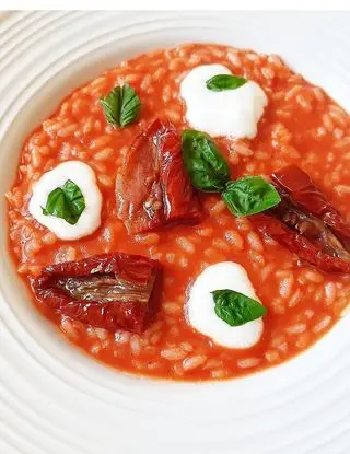 Ricetta Risotto pomodori secchi, cremoso di bufala e basilico ❤! di dianacorradetti