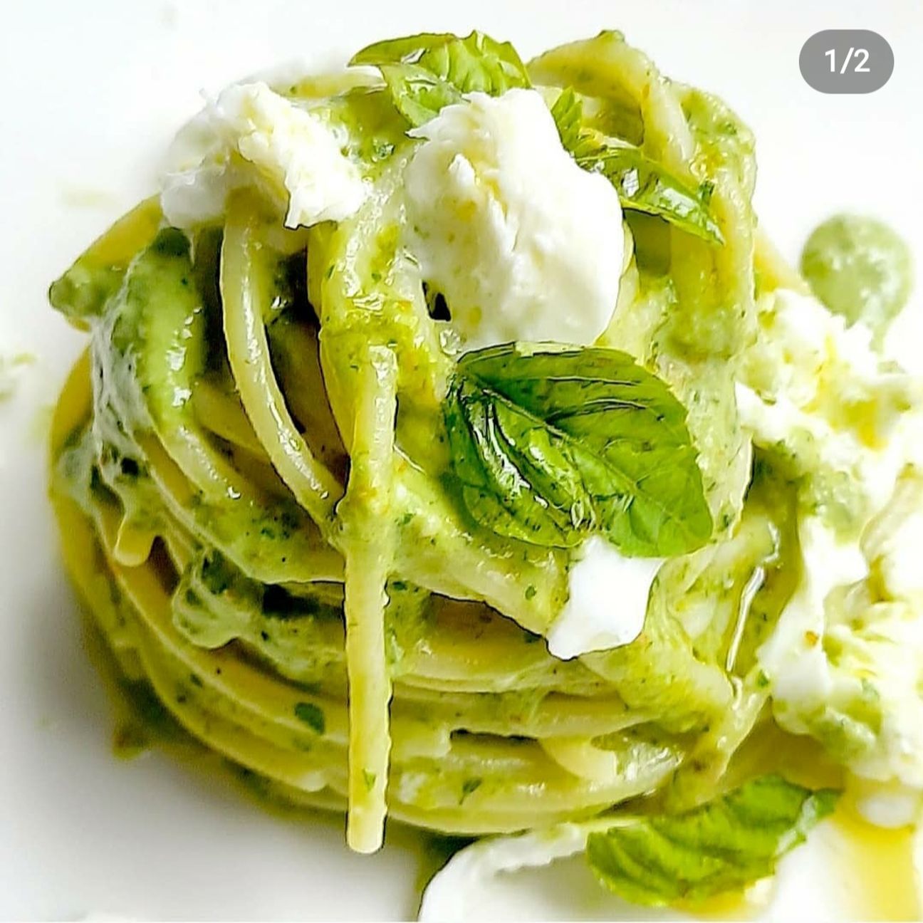 Spaghetto in crema di basilico, fiori di zucca e bufala!💚💚💚