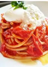 Ricetta Spaghetto quadrato burrata, pomodoro e basilico!❤❤❤