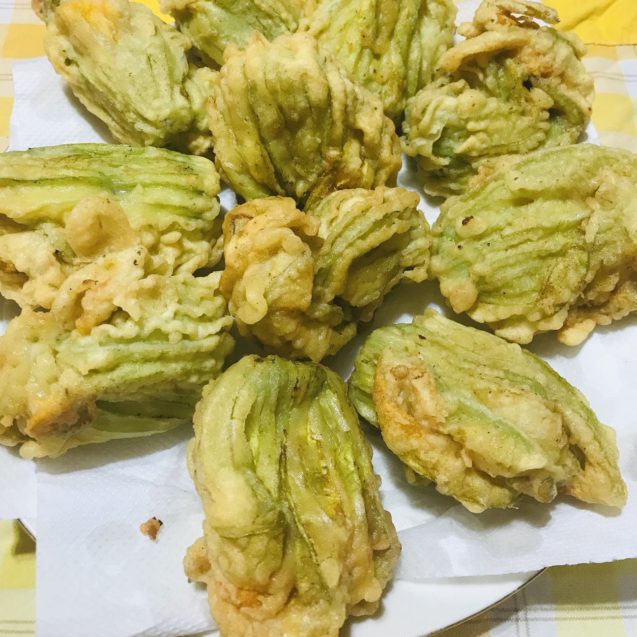 Fiori di zucchina farciti